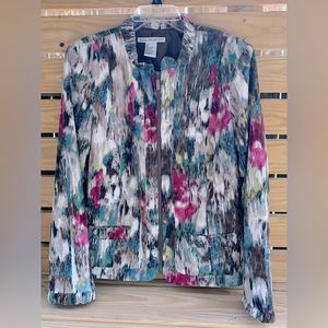 REQUIREMENTS Size Large Multicolored Women’s Lightweight Jacket